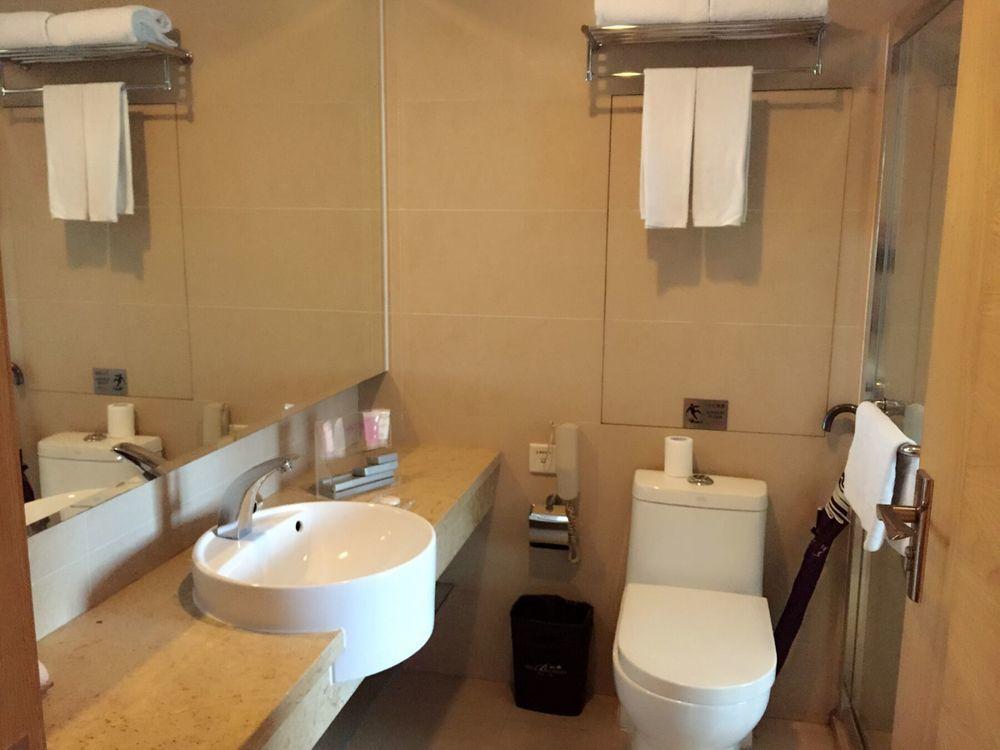 Guangzhou Bauhinia Hotel Εξωτερικό φωτογραφία